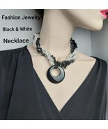 Fashion Jewelry Black And White Statement Necklace - £6.35 GBP