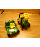 johne deere toys plastic lot of 2 pieces of equipment scoopy thing and dump truc