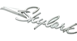 OER Diecast Skylark Script Dash Emblem For 1966 Buick Skylark Models - £30.25 GBP