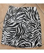 girls skirt copper key size 6x nwot zeebra pattern with matching belt - $247.08 MXN