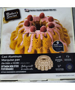 Baker’s Secret Cast Aluminum Marquise Cake Pan - $373.95 MXN