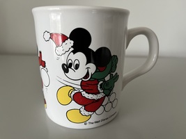 Vintage Mickey / Minnie Mouse Christmas Mug - £7.41 GBP