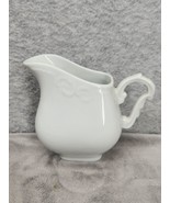 Vista Alegre Manueline White Creamer 4.5&quot; Tall - $15.18