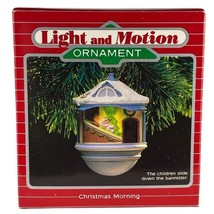 Hallmark Light &amp; Motion Ornament- Christmas Morning Keepsake Magic 1987 - $26.07