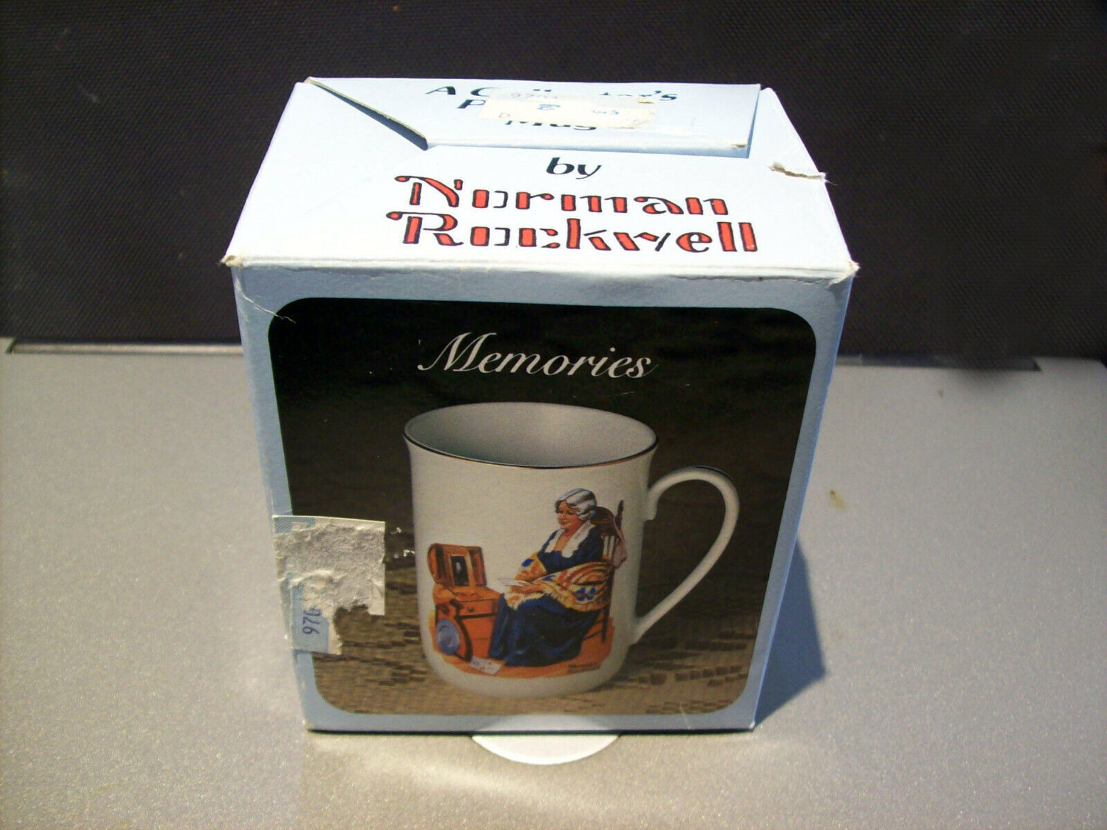Norman Rockwell Museum A Collectors Porcelain Coffee Mug Memories New - £15.72 GBP