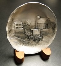 Wendell August Forge Hammered Aluminum Collector Plate with Stand Farming Scene - £10.38 GBP