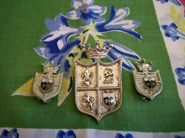 SALE! Vintage Coro Royal Crest Brooch and Earrings Set Silvertone Shield Camelot - £12.05 GBP