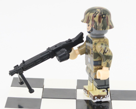 WW2 minifigure | German Army Waffen Soldier Military Officer | JPG009 image 2