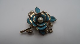 Vintage 5cm Coro Gold Blue Flower Faux Pearl Brooch Missing Two Pearls - £11.87 GBP