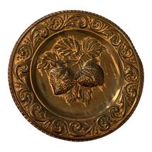 Vintage Italian Copper Strawberry Wall Plate 11 Inch Embossed Fruit Deco... - $31.50