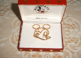 NIB/DISNEY/MICKEY &amp; CO/MICKEY MOUSE HEAD OUTLINE/PIN - £7.96 GBP