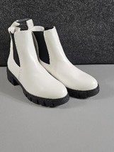 Jellypop White Faux Leather Ankle Boots Women&#39;s Size 9.5 Chunky Platform... - $20.74