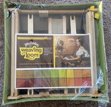 Vintage Yarnbenders 15&quot; Weaving Loom - New in Box - £71.85 GBP