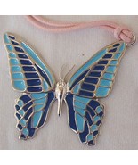 Turquoise butterfly pendant  A - $757.14 MXN