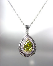 CLASSIC 18kt White Gold Plated Cable Olive Green CZ Tear Drop Pendant Necklace - £22.11 GBP