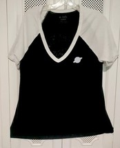 A Lab Women’s V-neck Size Large  Tee Planet Give Me Space Black T-Shirt ... - $146.53 MXN