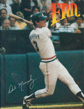 FAN 1982 Atlanta braves Offical Scorebook Vol.17-No.4  Magazine - $2.50