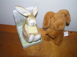 Lot Of 2 Storybook Small Plush Bunny Rabbit Helpful Hare Davy &amp; Guess How Much I - £7.56 GBP
