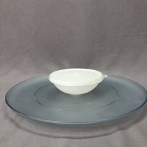 TUPPERWARE DIP-N-SERVE TRAY 492 CLEAR BLUE WITH BOWL 491 AND LID - $16.00