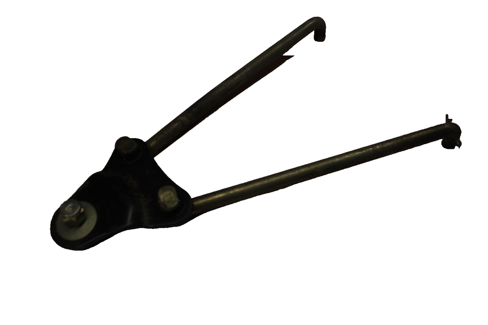 MTD Lawn Tractor Deck Hanger Links 747-04018A, 947-04018A - $9.79