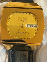 Vintage Cadet Crystal 2137 Automatic 17 jewels Day-Date Gold Dial - $84.15