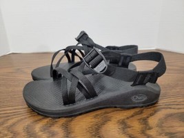 Chaco Sandals Womens 7 Strappy Flats Hiking Sports Black Fabric Buckle Shoes - $27.50