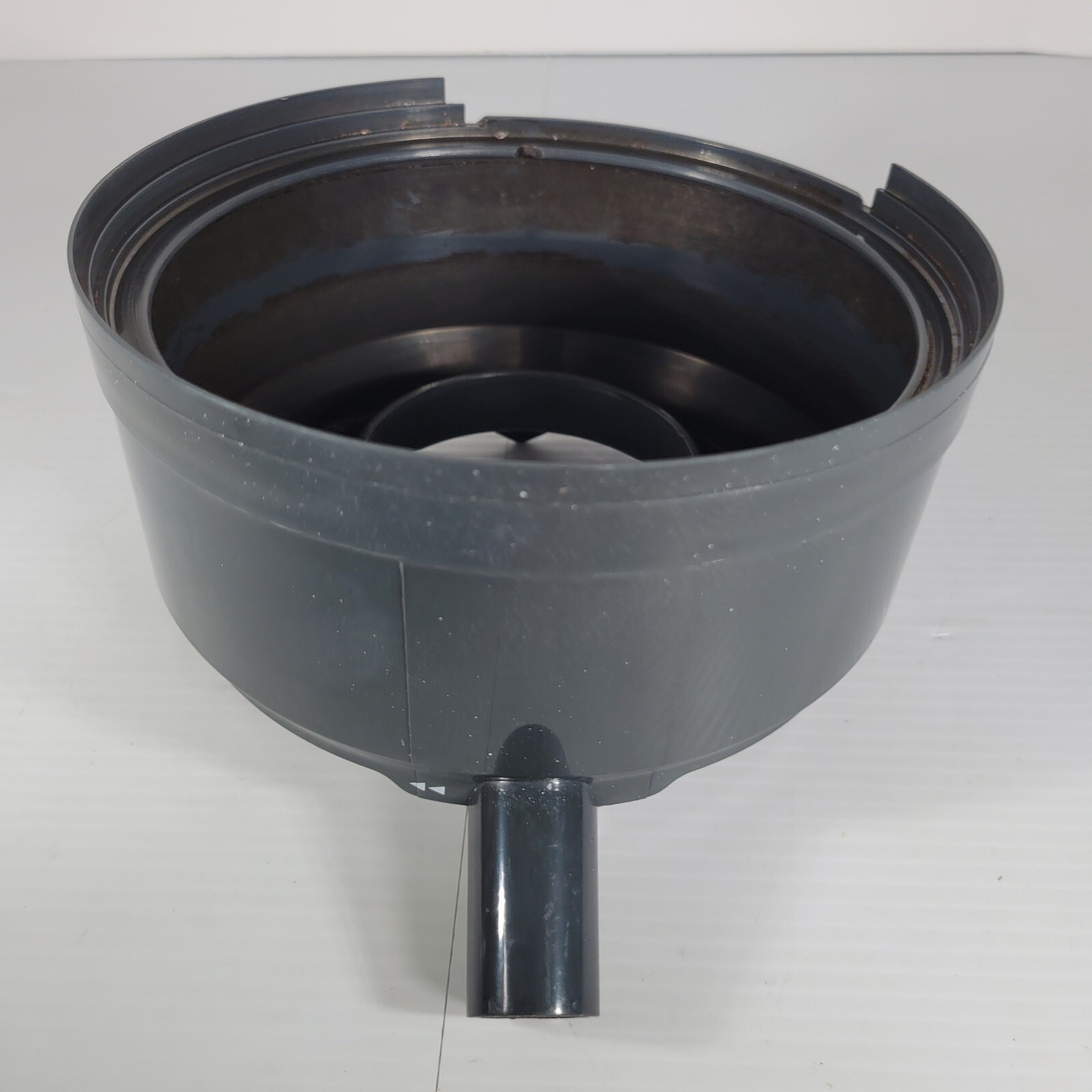 Breville Juice Fountain JE900 Pulp Bowl Collar Spout Replacement Part OEM Item image 6