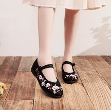 Vintage Flowers Embroidered Women Soft Canvas Ballet Flats Ladies Casual Comfort - £23.05 GBP