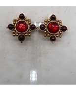 Vtg Gold Tone Abstract Cross with red Center Faceted Cabachon Clip on Ea... - $278.27 MXN