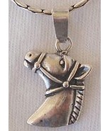 Stephan the horse pendant - $529.99 MXN