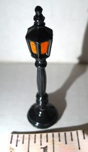 Grandeur Noel Victorian Village Street Lamp Post Christmas 1999 Square Panes - £5.25 GBP