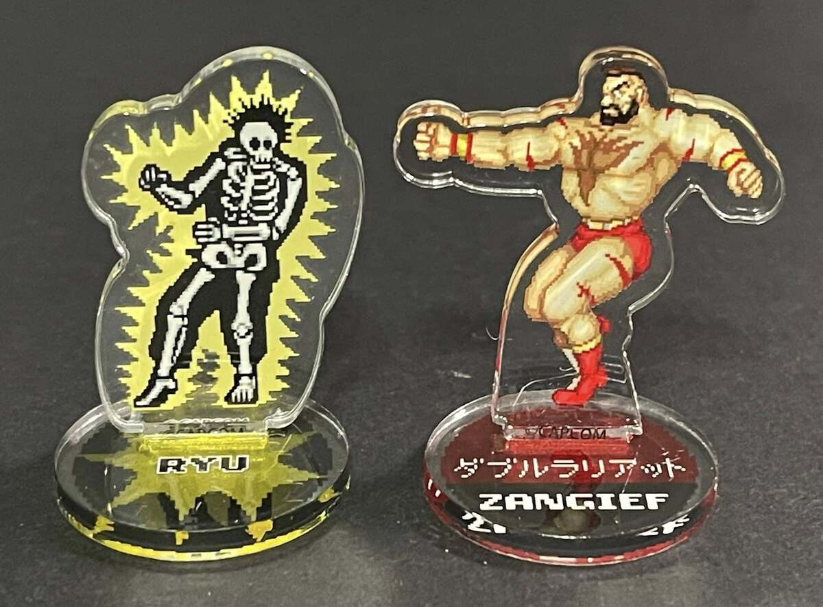 STREET FIGHTER II - ZANGIEF &amp; RYU (1.5 inch) ACRYLIC STAND - $35.00