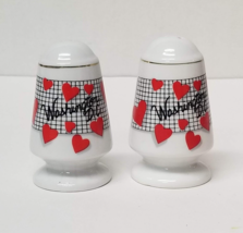Washington DC Salt and Pepper Shaker Set Vintage Souvenir Ceramic Red Heart - £5.50 GBP