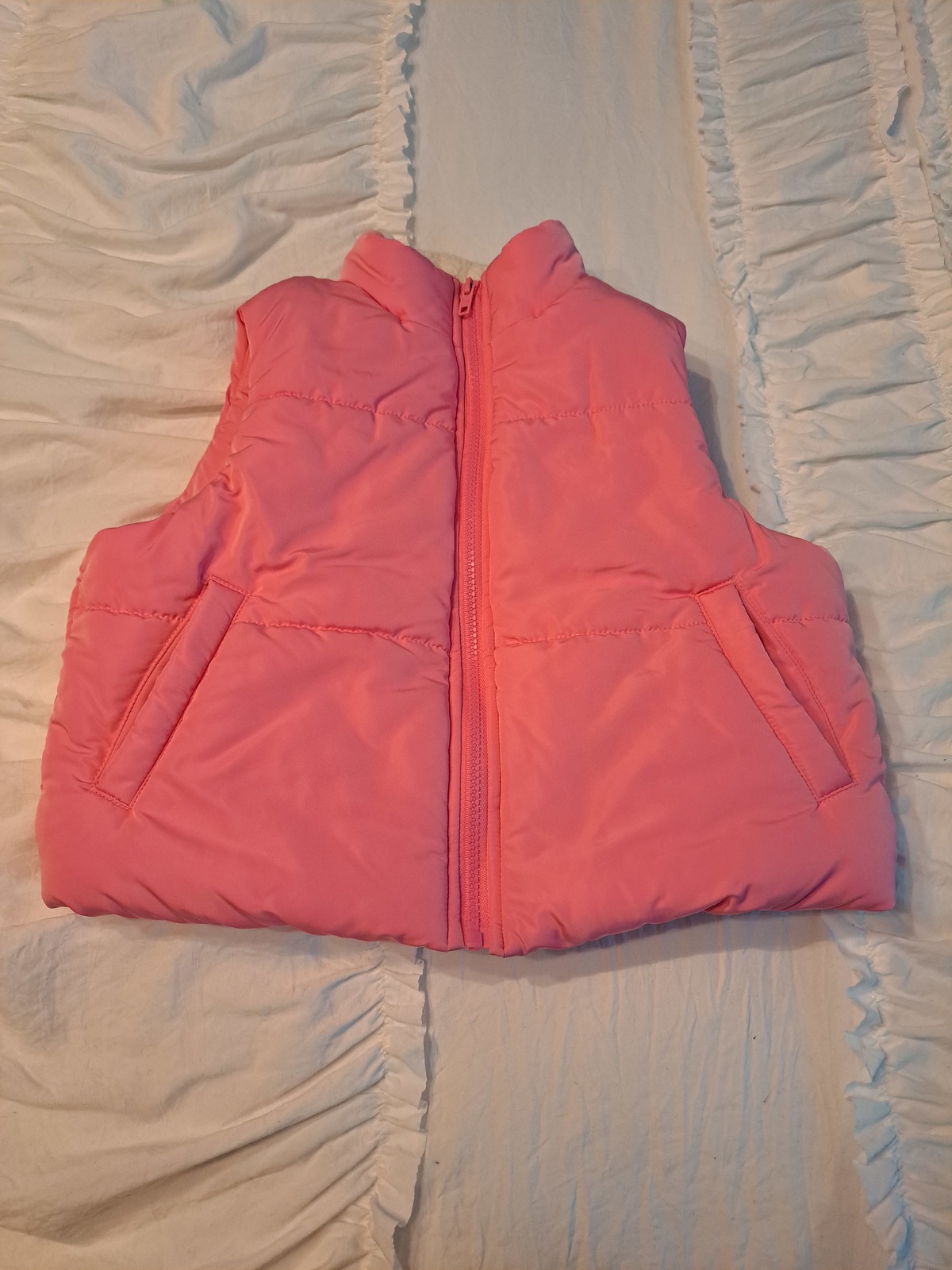 Girls Puffer Vest Jacket Coat Size 10 Years Shein Pink &amp; White ❤ - $7.00
