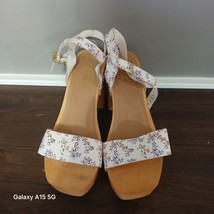 Beautiful Floral Madden Girl Heels - $163.49 MXN