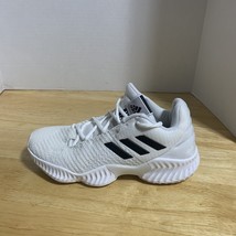 adidas Pro Bounce 2018 Low Basketball Shoes White / Black US Men&#39;s 5 - $646.21 MXN