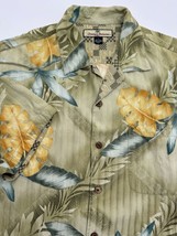 TOMMY BAHAMA Silk Button Up Hawaiian Floral  Camp Shirt Mens Medium - £19.43 GBP