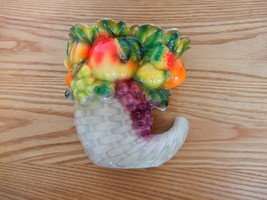 Fun vintage ceramic cornucopia of fruit wall pocket planter - £16.03 GBP