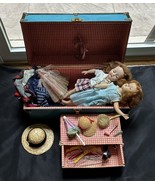 Vintage Doll Lot Blue Wardrobe Trunk Effanbee Doll Lots Of Clothes See P... - €102,07 EUR