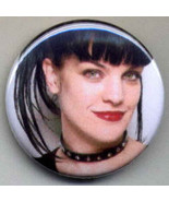 Abby Pinback Button 1-1/2 inch Round NEW - €3,39 EUR