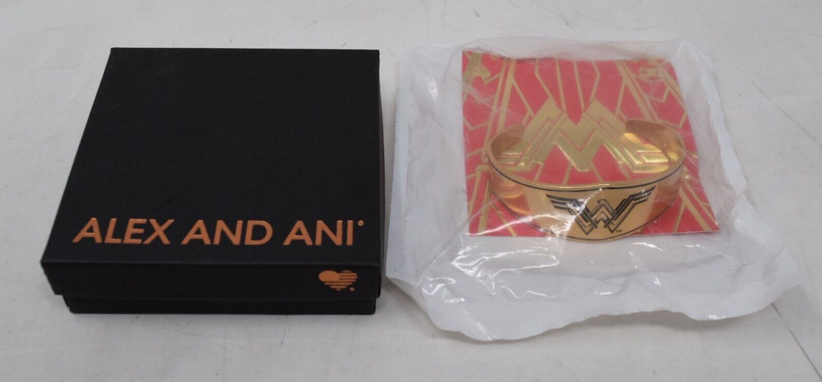 Alex and Ani Wonder Woman Warrior Cuff Bracelet Sealed Princess Golden Tone - $45.54