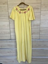Women&#39;s Terrycloth Robe Embroidered Flowers 80s VTG L Swim Cover Up Zip Yellow - £55.01 GBP