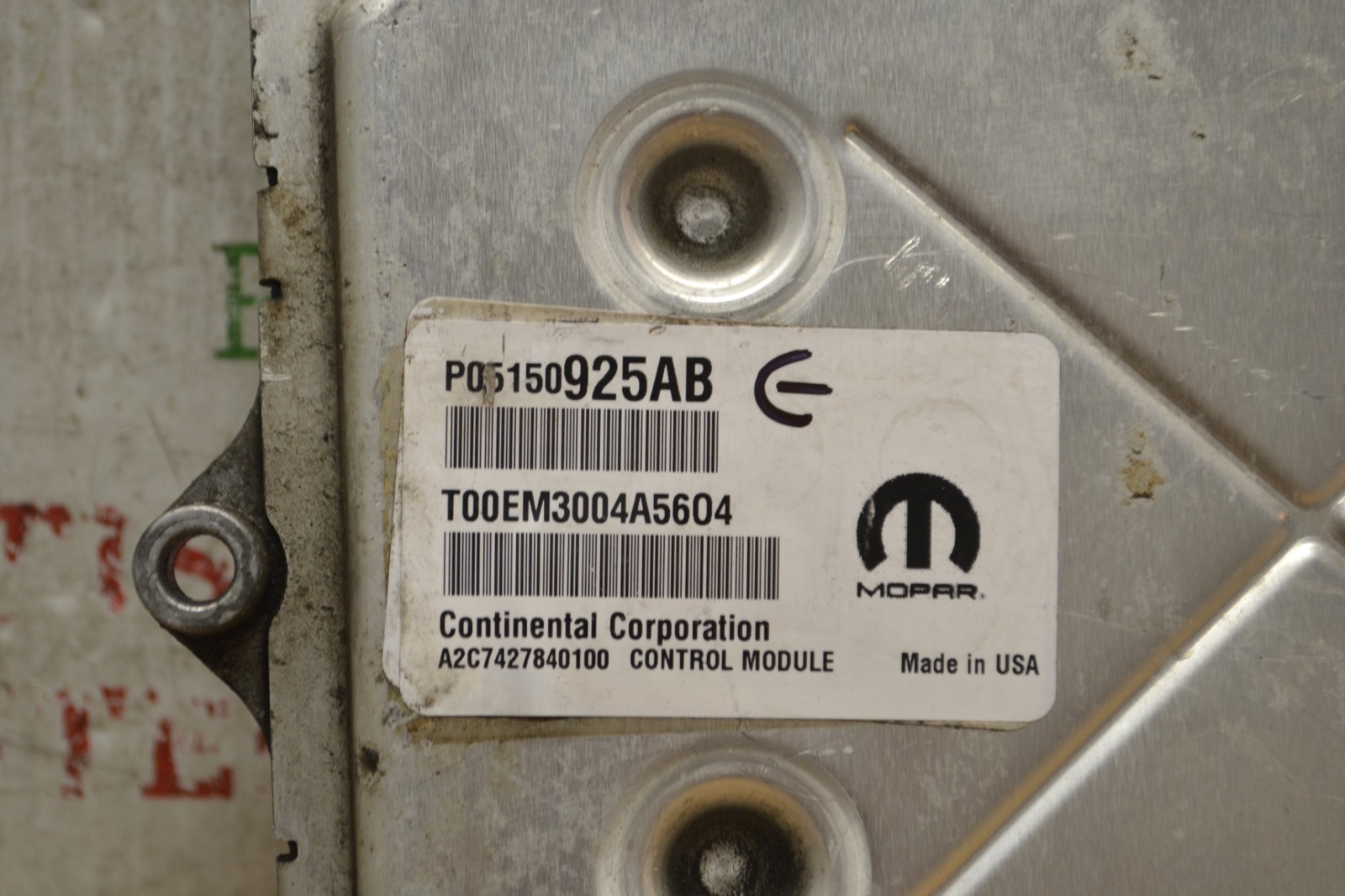 2015 Chrysler 200 Engine Control Unit ECU 05150925AB Module 639-11E6 Item image 2