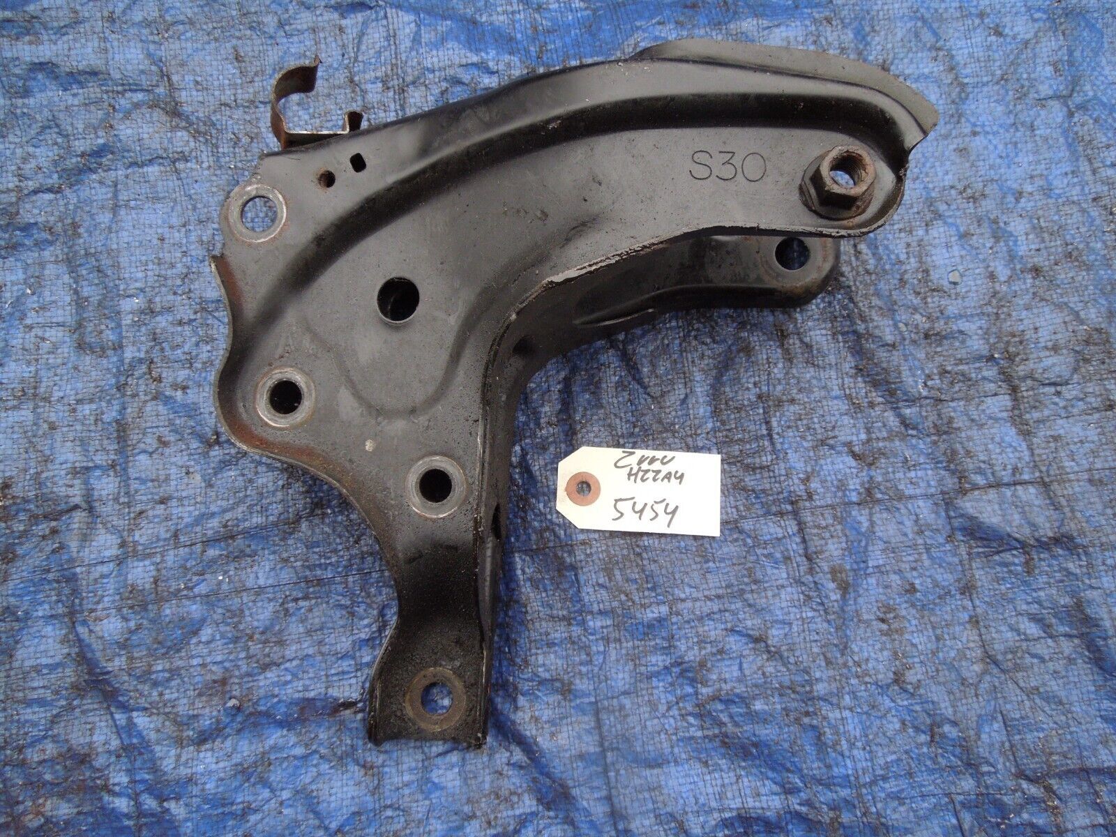 97-01 Honda Prelude H22A4 VTEC rear engine bracket manual transmission O... - $79.99