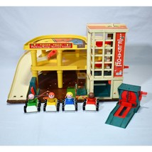 Complete Vintage Fisher Price Little People 930 Parking Garage Set 1025!!! - €84,86 EUR