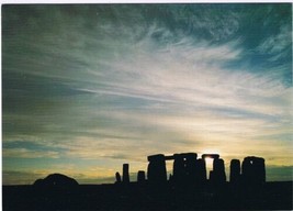 Postcard Stonehenge Wiltshire England UK - $3.95