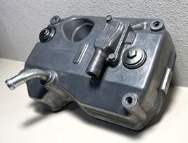 2005–09 Honda VT750 SHADOW SPIRIT AER0 REAR CYLINDER HEAD COVER 12320-ME... - $23.71