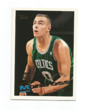 Eric Montross (Boston Celtics) 1995-96 Topps 2ND Year Card #68 - £3.98 GBP