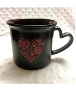 Market Finds Black &amp; Red Raised Roses Stained Glass Heart 14oz Ceramic M... - €10,15 EUR