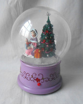 Gemmy 2008 Disney waterless snow globe featuring Belle from Beauty and the Beast - £11.88 GBP